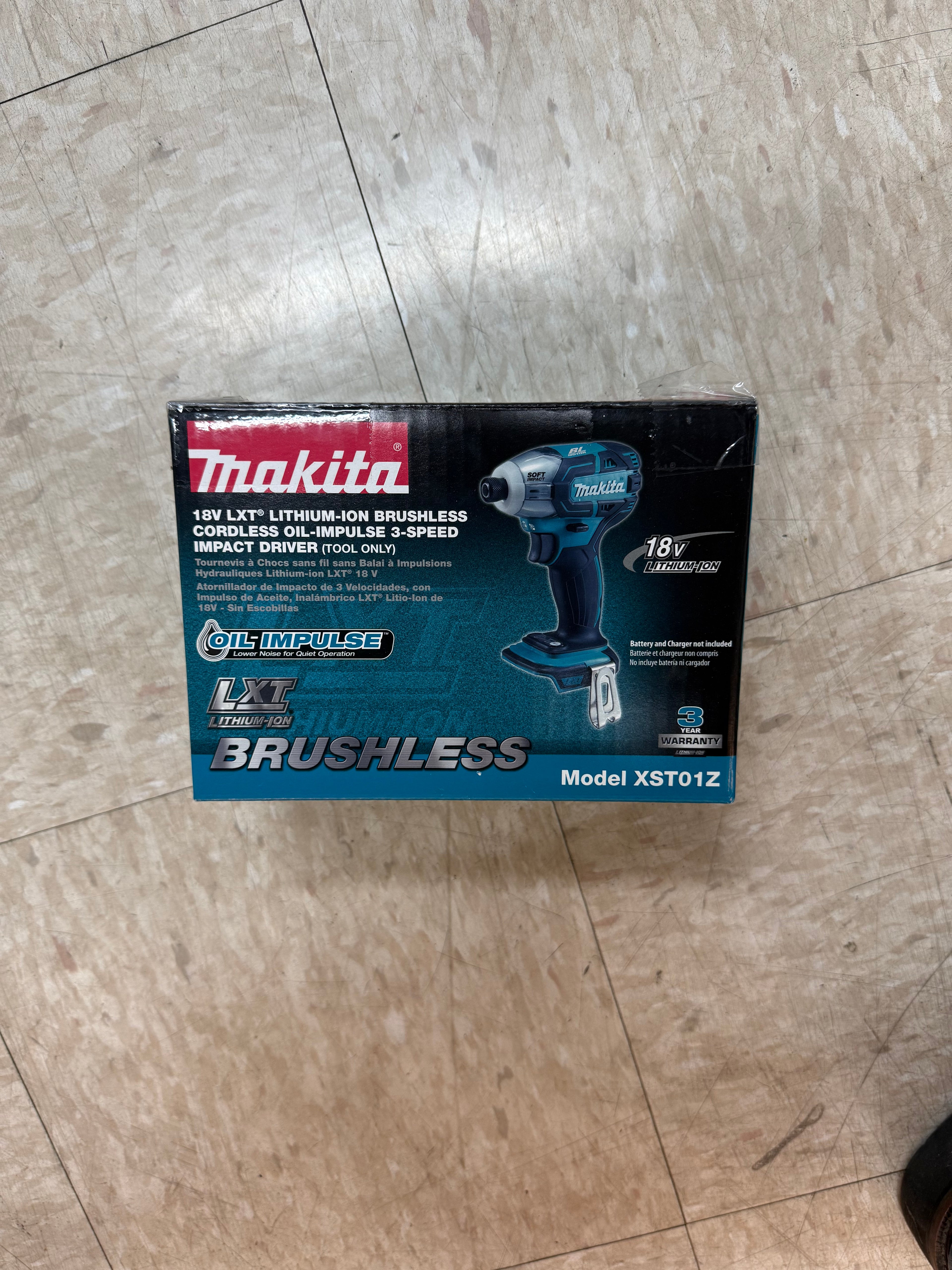 18V LXT® LITHIUM-ION BRUSHLESS
CORDLESS OIL-IMPULSE 3-SPEED
IMPACT DRIVER