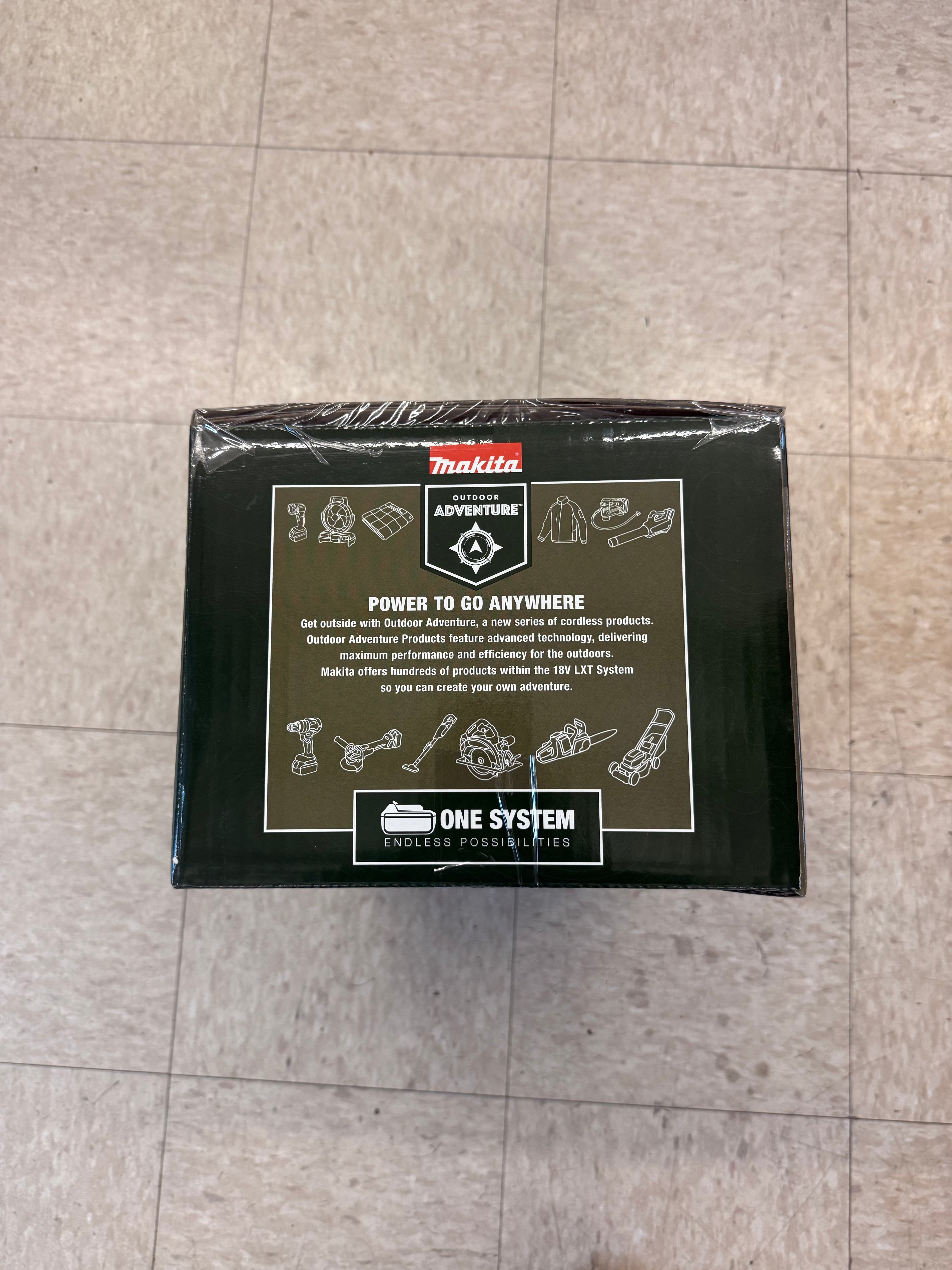 OUTDOOR ADVENTURE™ 18V LT BRUSHLESS
12" TOP HANDLE CHAIN SAW KIT