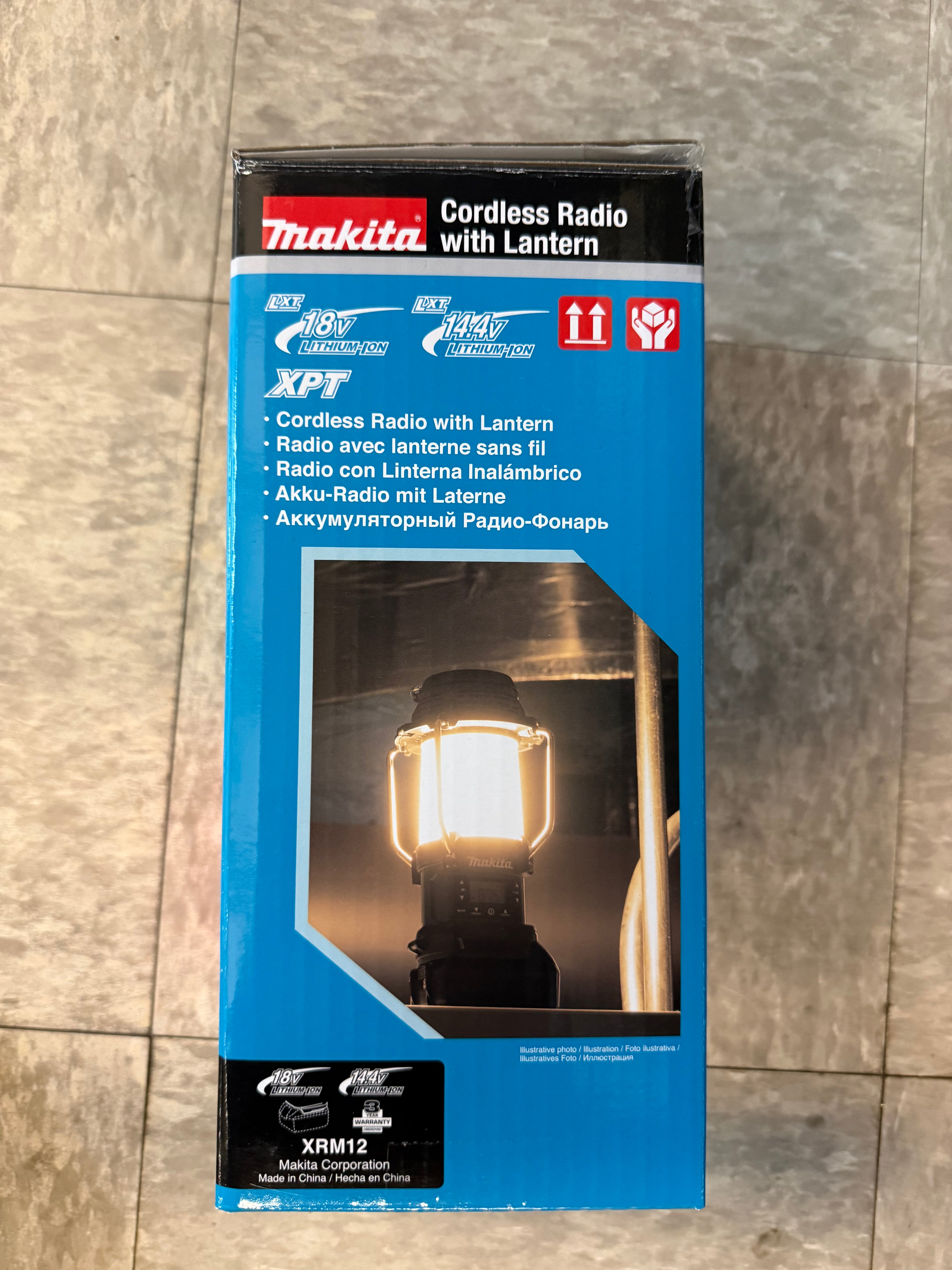 Cordless Radio with Lantern