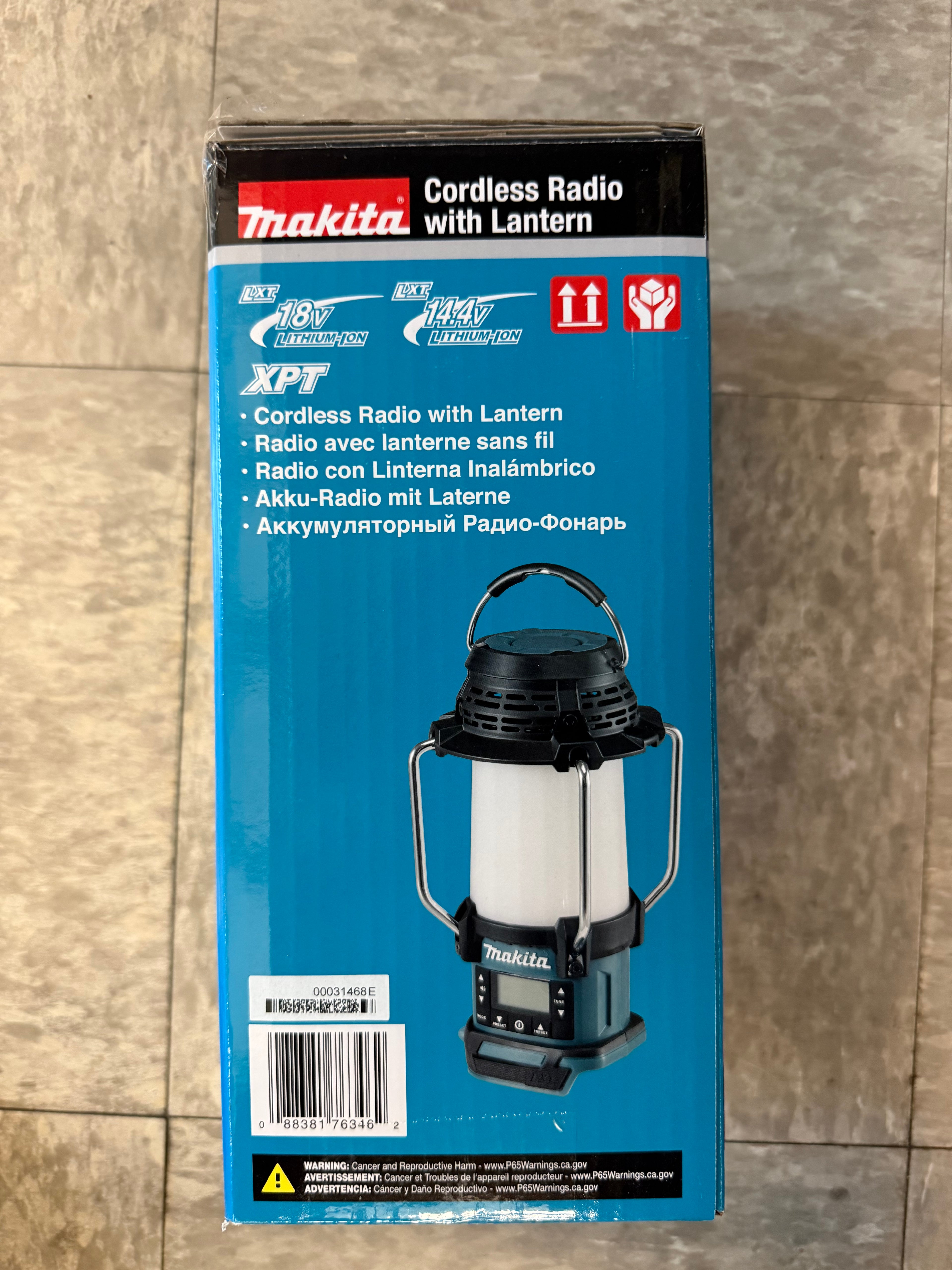 Cordless Radio with Lantern